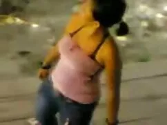 毛皮の完全な怖い女の子の膣。 女性 でも ...