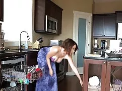 奴隷はクソです。 女性 用 エロ ビデオ