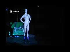 熟女fucksのビーチの救急車のビーチ  ...