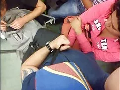 あなたを見せるためにお尻。 アダルト ビ ...